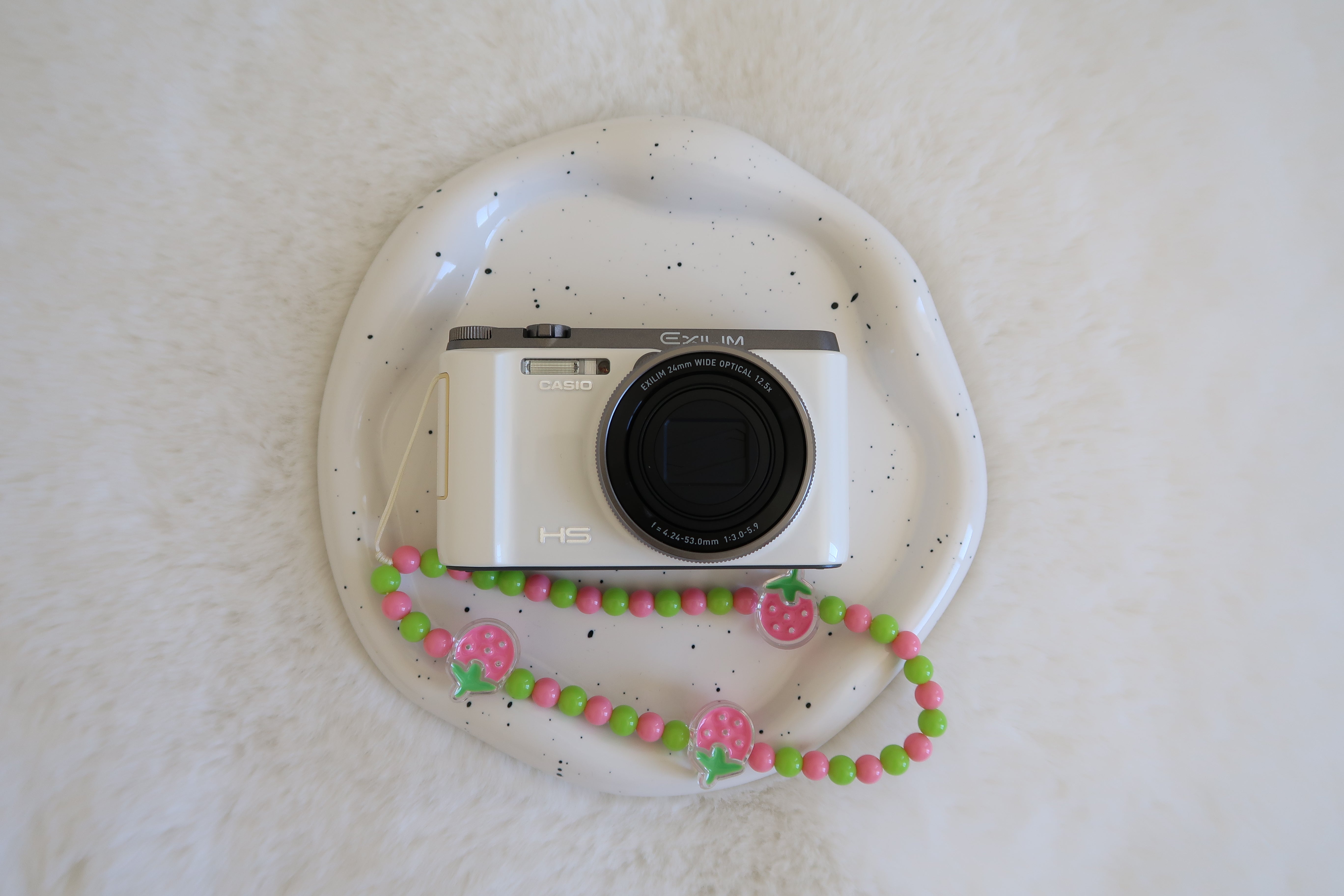Casio ZR1100 Flip Screen White Digital Camera