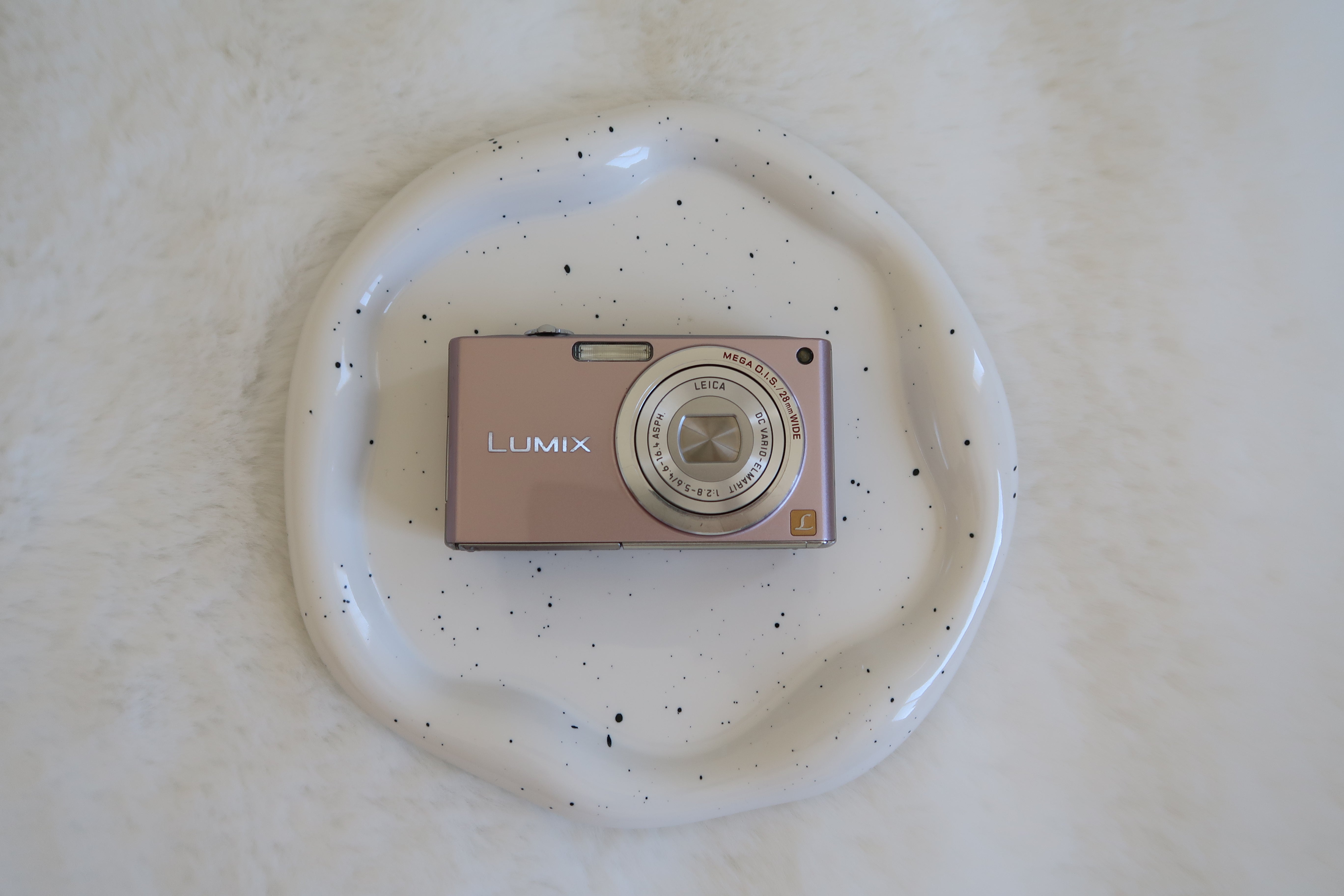 Panasonic Lumix DMC-FX33 Pink Digital Camera