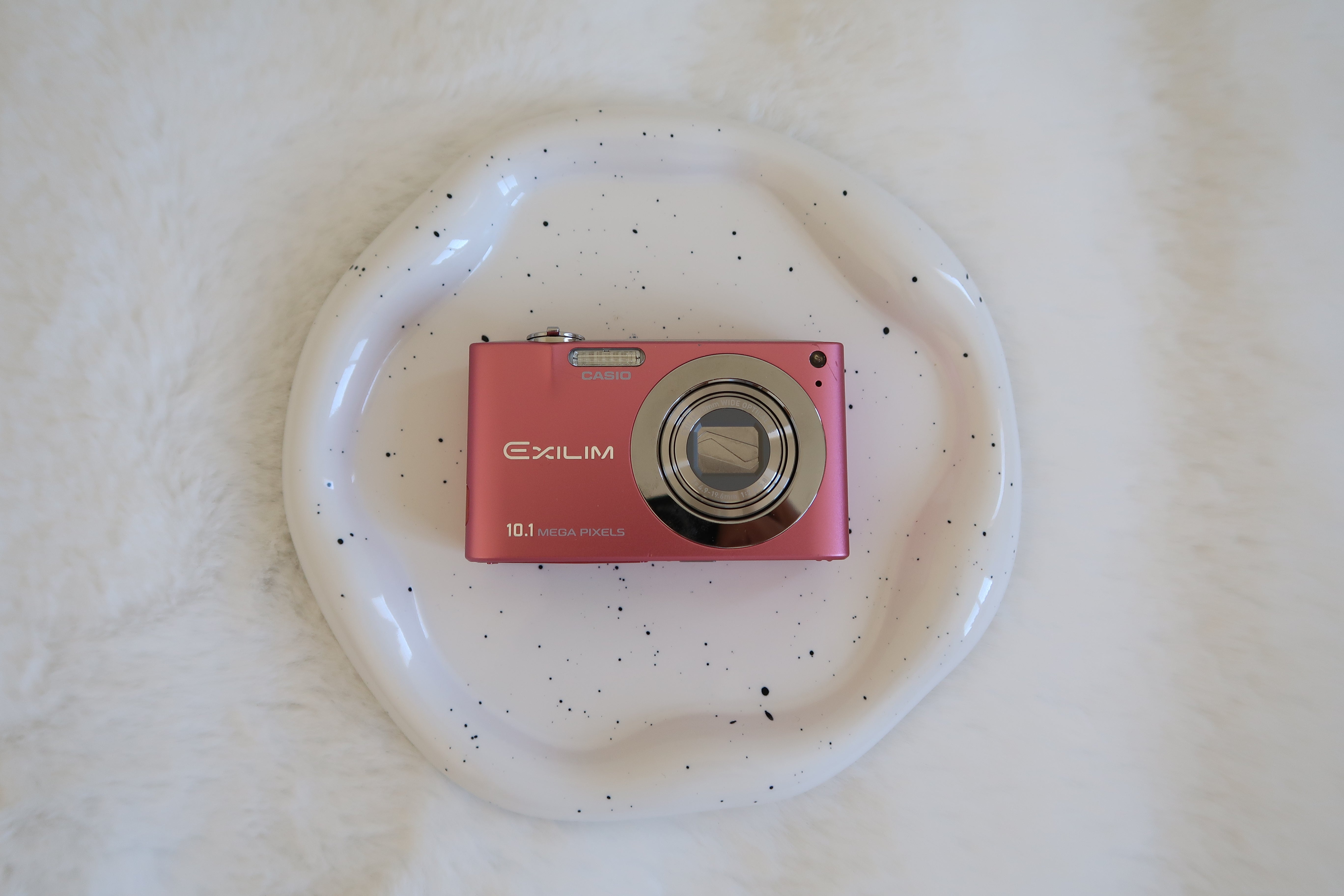 Casio Exilim EX-Z100 Pink Digital Camera